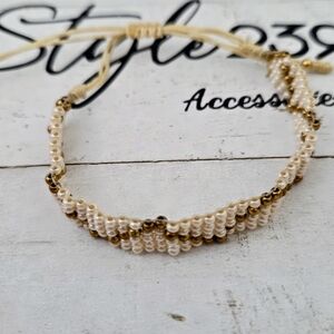 Miyuki Handmade Pearl Beaded Adjustable Bracelet - Cream & Gold